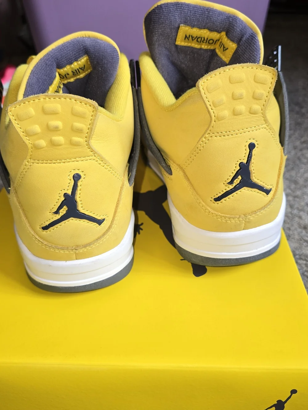 Nike Air Jordan 4 Retro Men’s Yellow Basketball Shoes Size 10